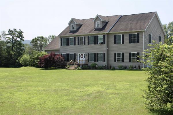 144 Rydon Acres