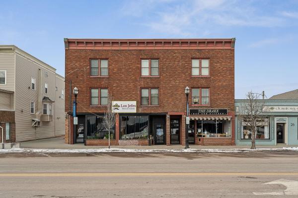 32 South Main Street