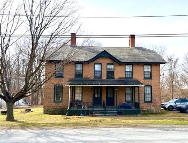 1931 Vermont Route 67 E