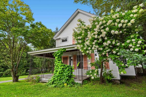 Single Family in Waterbury VT