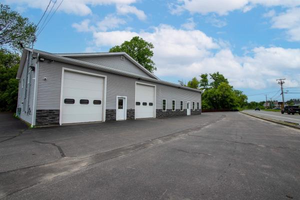 1049 Memorial Drive