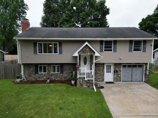 71 Venus Avenue