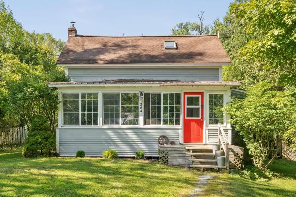 354 Quaker Street