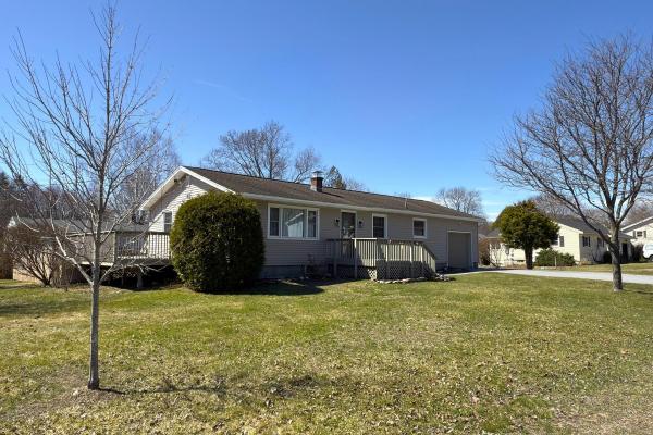 3 Green Knolls Lane