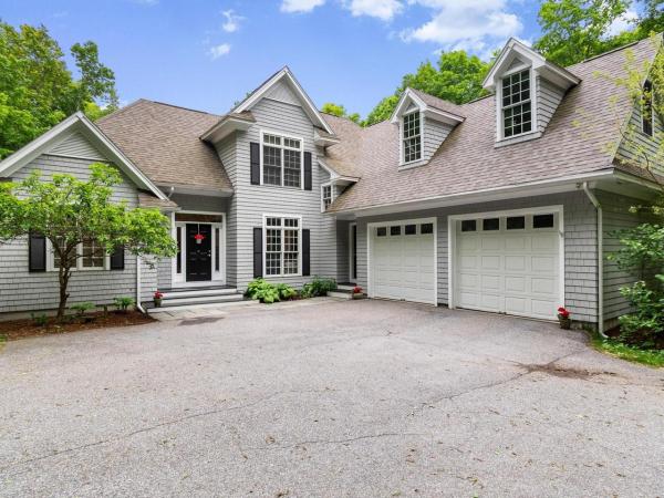 86 Wildwood Court
