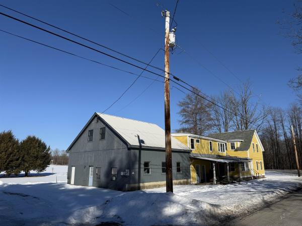 601 River Road