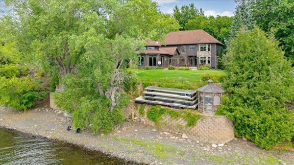 1398 Blockhouse Point Road