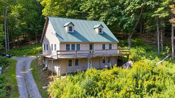1725 Shaftsbury Hollow Road