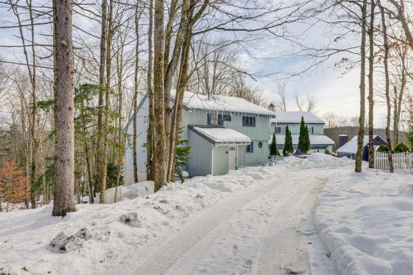 42 View Road