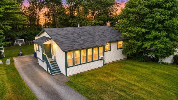 69 Carriage Hill Road