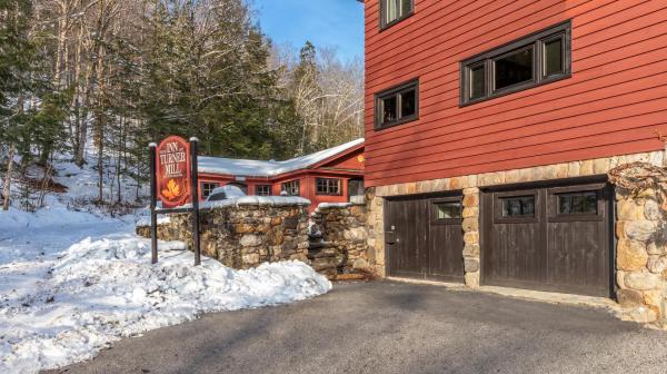 Single Family in Stowe VT