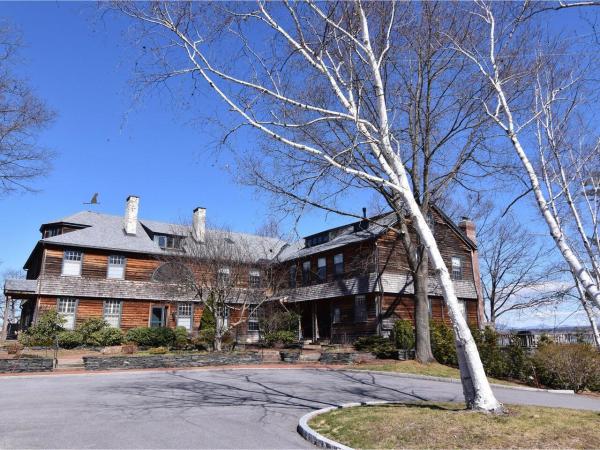 3412 Harbor Road