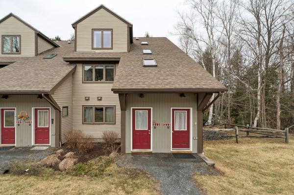 127 Mountains Edge Road