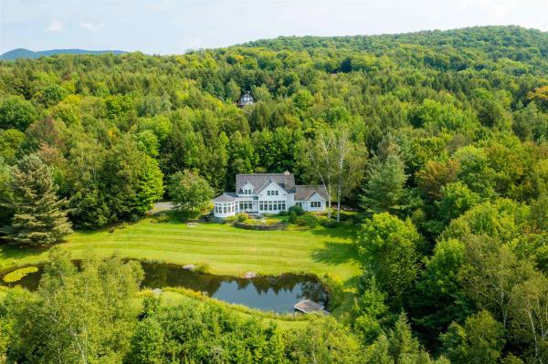 Single Family in Stowe VT