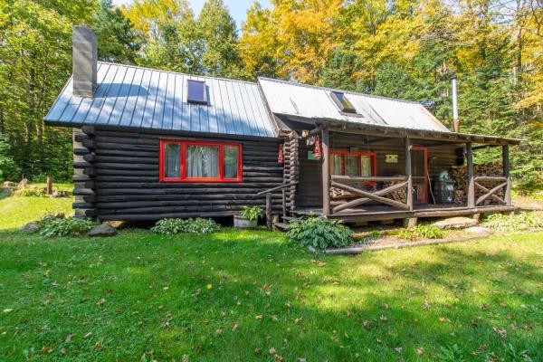 1744 Kinney Hill Road
