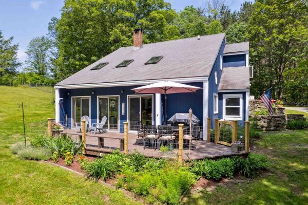 65 Bergland Lane