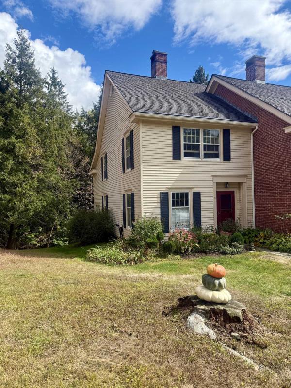 85 Townhouse Way