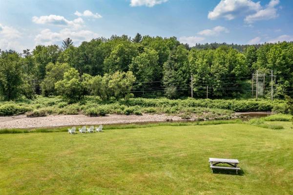 Single Family in Stowe VT