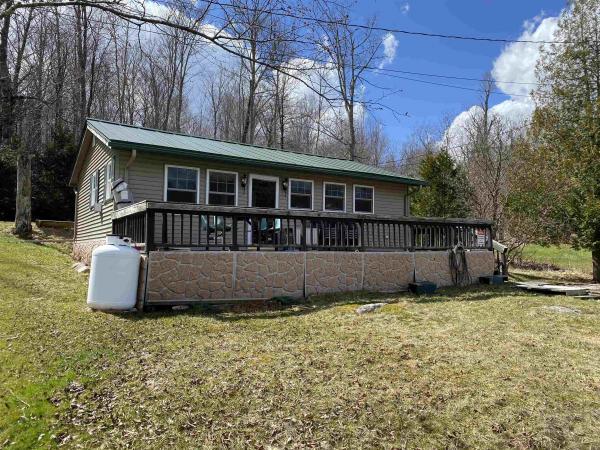 16 West Shore Road