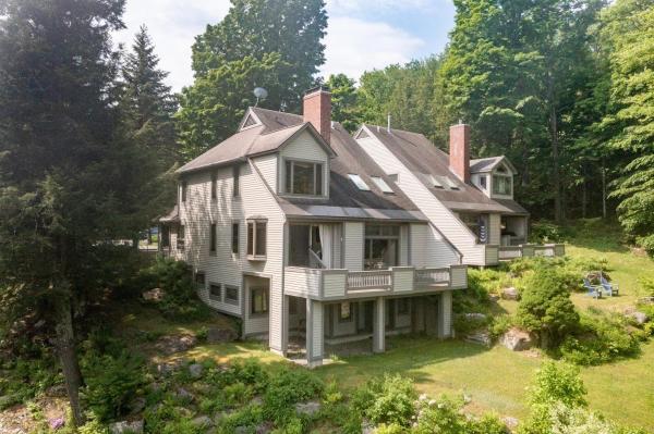 910 Brook Road