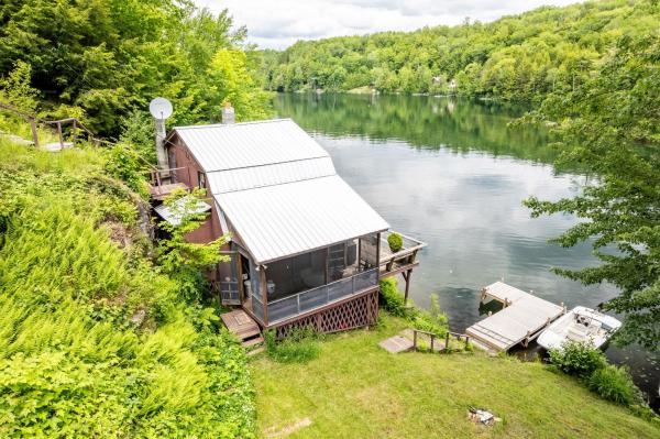 214 The Cove Road