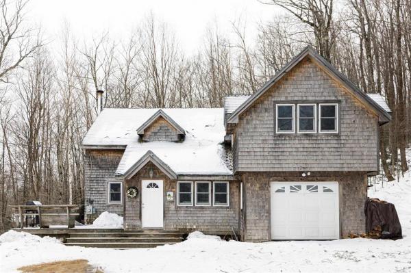 9 Cooper Hill Road