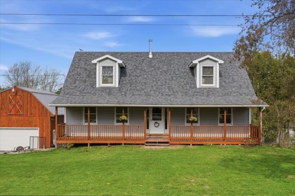 7 Erling Drive