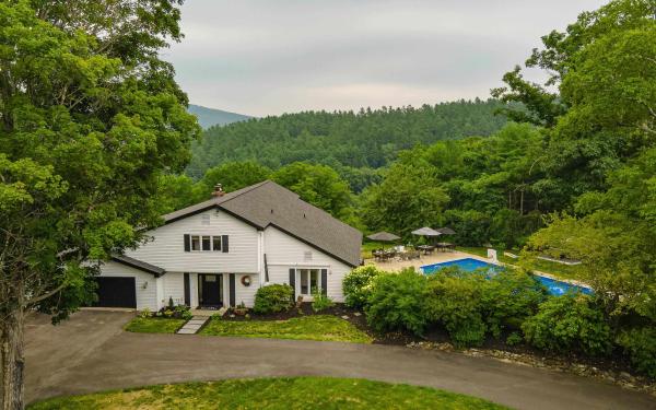 219 Hillcrest Terrace
