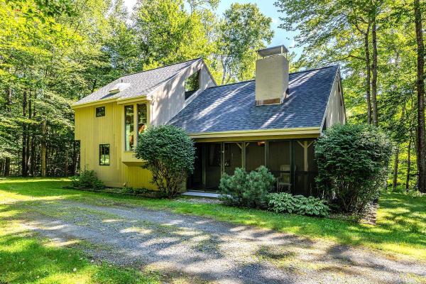 23 Loop Road