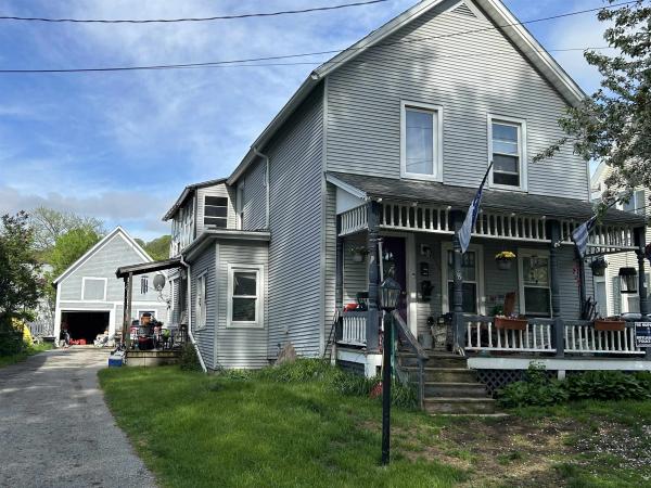 85 Baxter Street