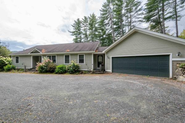 2243 Quechee Main Street