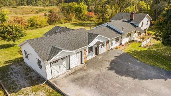 2842 Vermont Route 7A