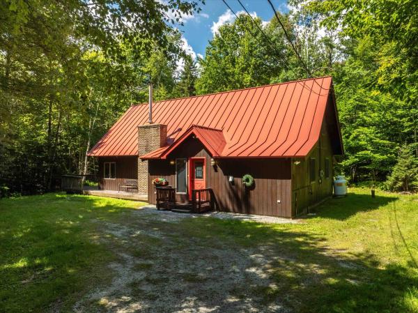 220 Ellison Loop