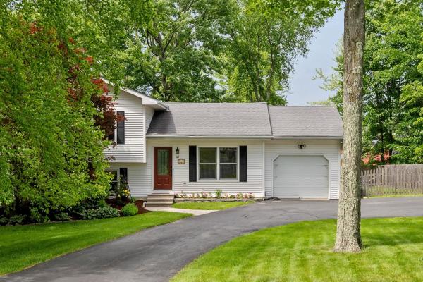 60 Savage Court