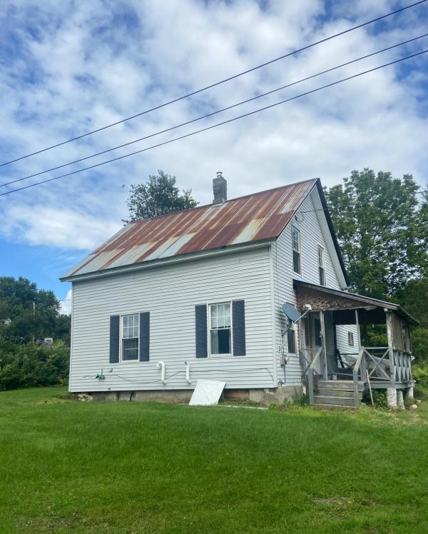 25 Johnnycake Avenue
