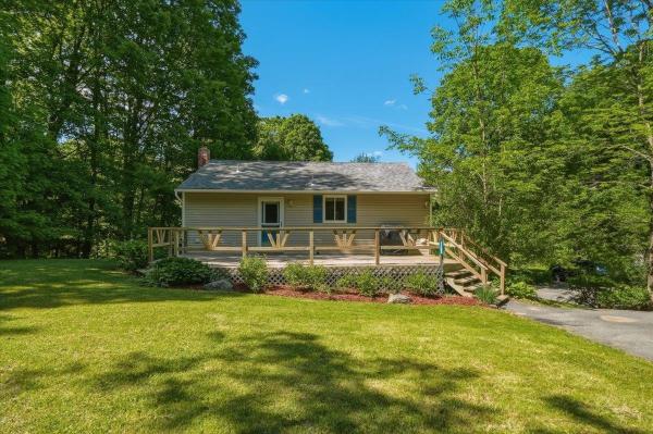 1153 Richmond Road