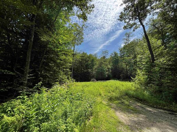 00 Quarry Road