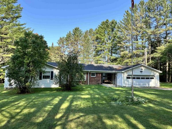 Single Family in Johnson VT