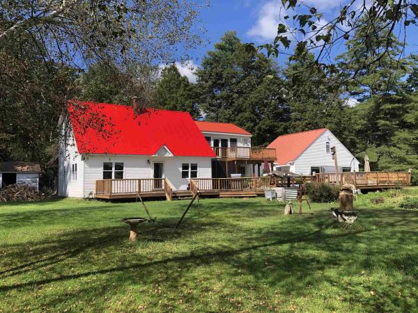 2140 Brandon Mountain Road