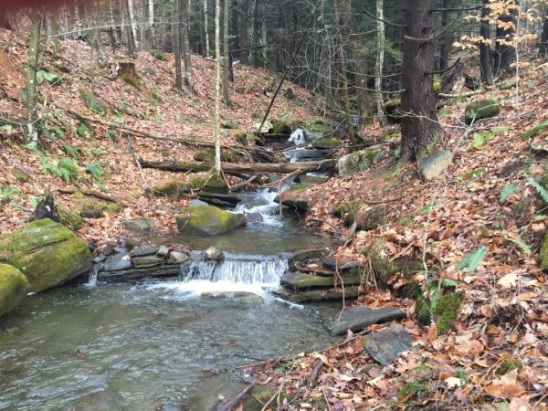 90 Reading Farms Road