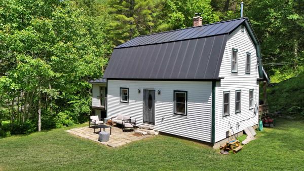 538 Bridgewater Center Road