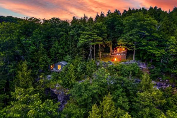 544 Vulture Mountain Road