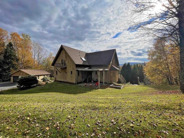 Single Family in Stowe VT