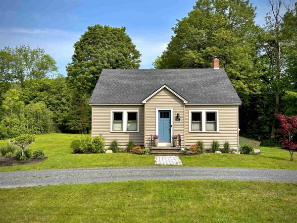 1613 West Woodstock Road