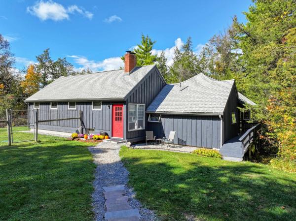205 Cedar Ridge Drive