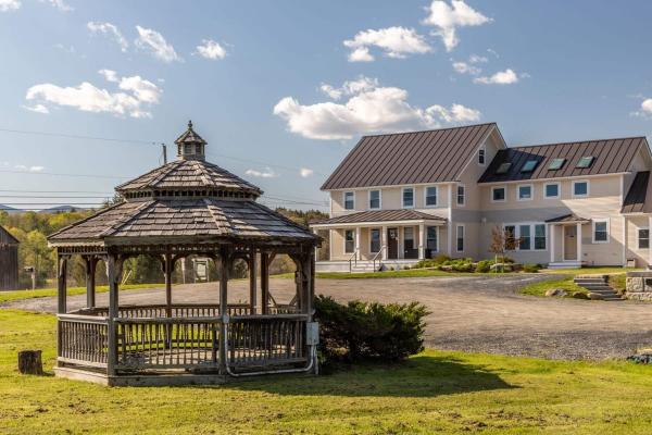 Single Family in Waterbury VT