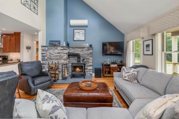 Single Family in Stowe VT