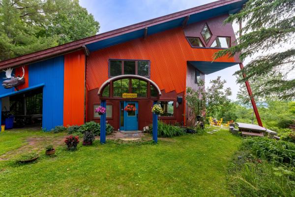 148 Private Road