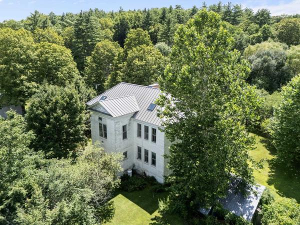 4 Signal Pine Road
