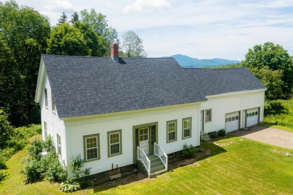 Single Family in Morristown VT